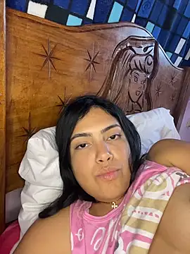  Laurentt  online show from March 10, 2026, 9:53 pm