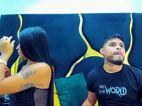 MelissaandZeuss2 online show from December 20, 2025, 5:14 am