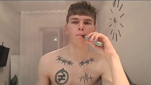 Fredd Xanders online show from April 30, 2026, 12:06 am