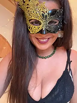 Snapshot of Deborahoff chatting on May 16, 2026, 6:28 pm Deborahoff online show from May 16, 2026, 6:28 pm