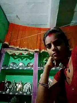 Snapshot of kami_sexe chatting on July 5, 2026, 9:33 pm kami sexe online show from July 5, 2026, 9:33 pm