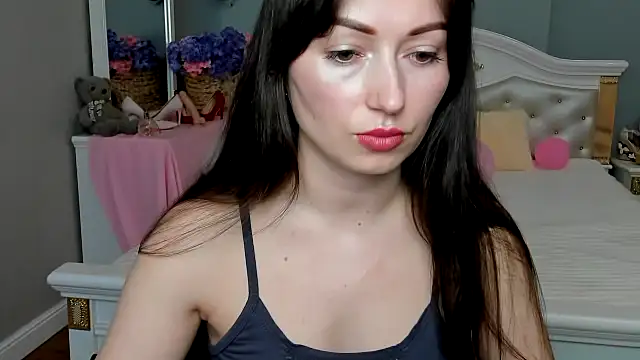 RosiAlina online show from April 22, 2026, 6:27 am