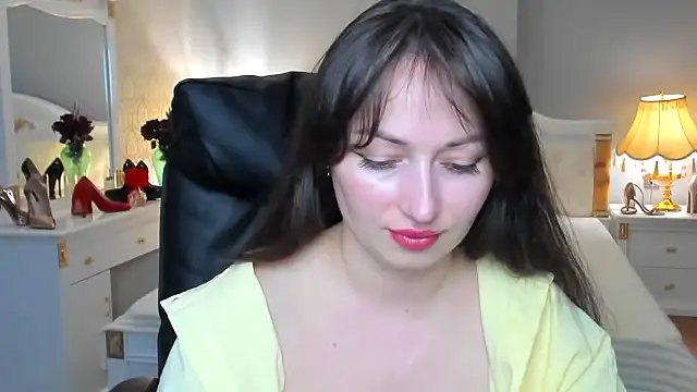 RosiAlina online show from June 8, 2026, 8:15 am