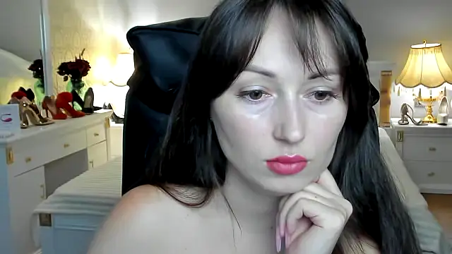 RosiAlina online show from June 22, 2026, 7:16 am