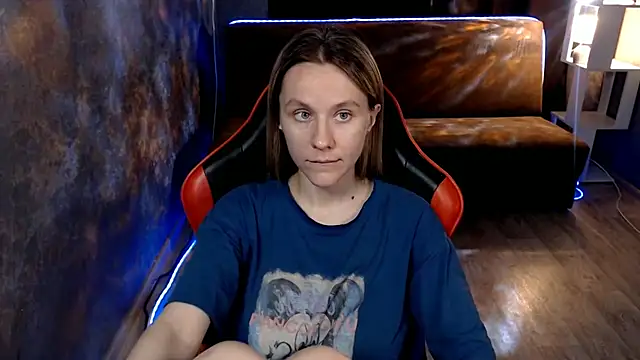 MiaBun1 online show from July 6, 2026, 3:03 pm