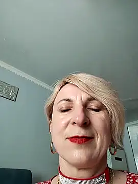 AhlyssaLove1155 online show from June 24, 2026, 2:27 pm