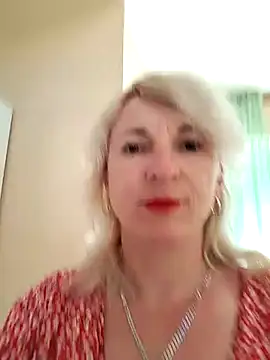 AhlyssaLove1155 online show from August 5, 2026, 12:08 pm