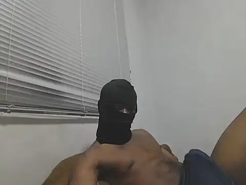 GentleShaya online show from December 5, 2025, 6:48 pm