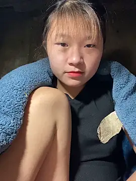 hinata-xx online show from April 23, 2026, 3:25 pm