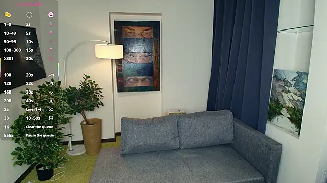 DiedraDilaura online show from February 2, 2026, 8:40 pm