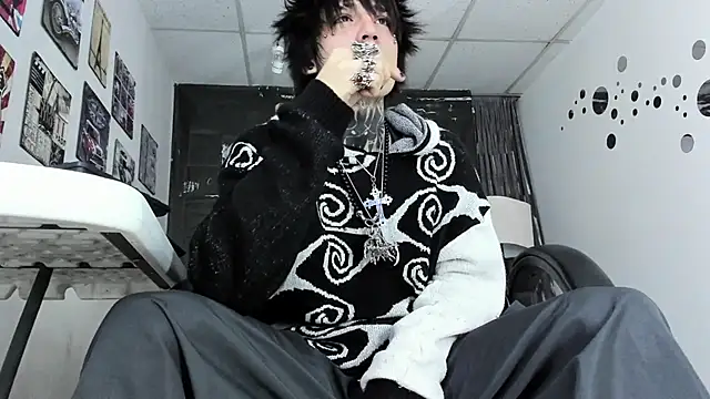 koryu skull online show from March 25, 2026, 11:44 pm