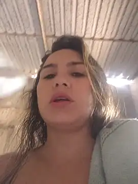 Charlott smi online show from May 13, 2026, 4:48 pm