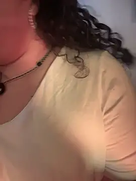 VanesssaMilf  online show from January 11, 2026, 2:00 pm