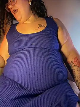VanesssaMilf  online show from June 27, 2026, 3:22 am