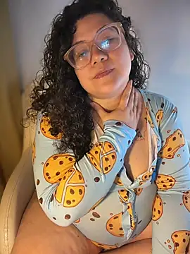 VanesssaMilf  online show from July 25, 2026, 3:04 am