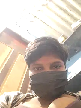 divyatamil143 online show from December 18, 2025, 6:58 pm