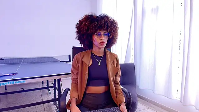 NaomiClay online show from April 27, 2026, 12:36 pm