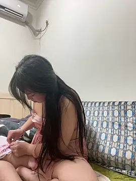 angel-h online show from December 21, 2025, 10:22 am