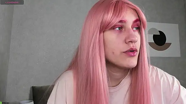 Snapshot of Nedzumi_Sato chatting on December 17, 2025, 1:22 am Nedzumi Sato online show from December 17, 2025, 1:22 am