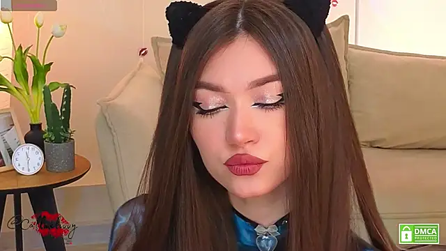 oliviaah  online show from March 24, 2026, 3:28 pm