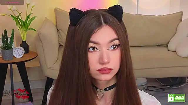 oliviaah  online show from May 3, 2026, 2:56 pm