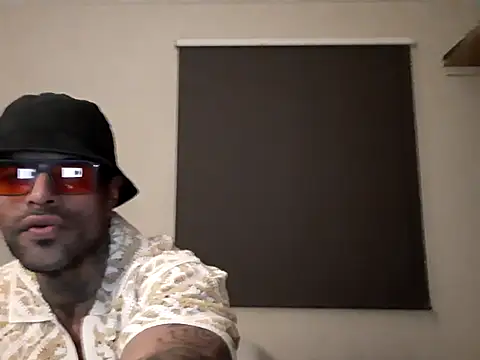 Chesarini online show from December 18, 2025, 9:26 am