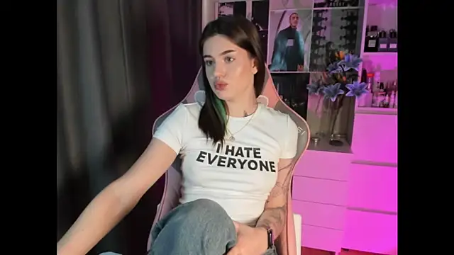 Snapshot of NikkieKitty chatting on March 12, 2026, 10:10 am NikkieKitty online show from March 12, 2026, 10:10 am