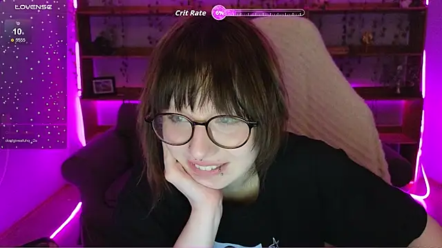 Snapshot of Awquafine chatting on December 20, 2025, 3:52 pm Awquafine online show from December 20, 2025, 3:52 pm