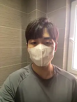 kimze7 online show from February 21, 2026, 2:45 am