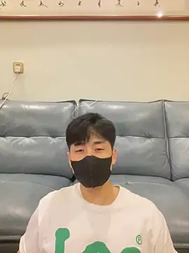 kimze7 online show from July 5, 2026, 12:56 pm