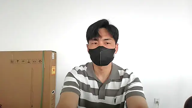 kimze7 online show from July 16, 2026, 2:06 am