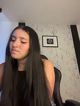 Snapshot of Agatta-X chatting on February 16, 2026, 7:10 pm Agatta-X online show from February 16, 2026, 7:10 pm