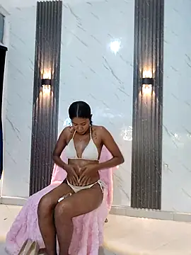 CaramelDesire online show from April 23, 2026, 11:51 pm