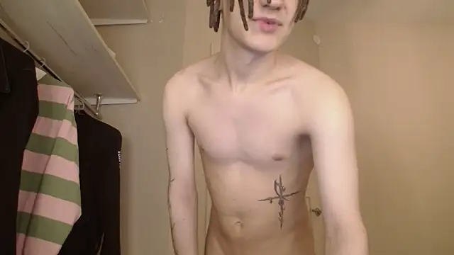 Snapshot of PeachTree chatting on March 12, 2026, 4:13 pm PeachTree online show from March 12, 2026, 4:13 pm