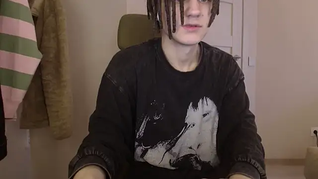 Snapshot of PeachTree chatting on March 23, 2026, 5:11 am PeachTree online show from March 23, 2026, 5:11 am