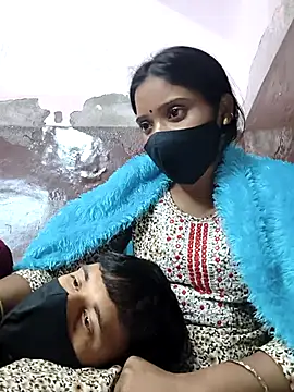 couplegk71 online show from January 31, 2026, 7:11 pm