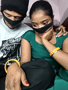 couplegk71 online show from February 5, 2026, 10:31 am