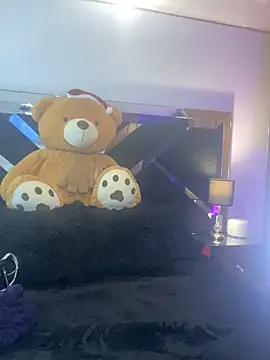 Snapshot of Moon_Magic666 chatting on December 22, 2025, 6:27 pm Moon Magic666 online show from December 22, 2025, 6:27 pm