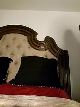 BustyVampyre online show from February 7, 2026, 9:07 pm