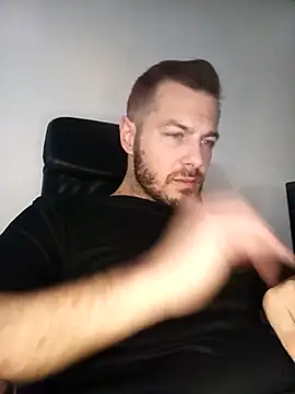 cheekycherryx online show from March 29, 2026, 9:37 pm