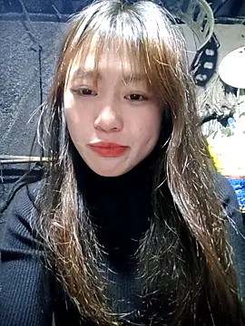 sofia-bae online show from December 21, 2025, 12:23 pm