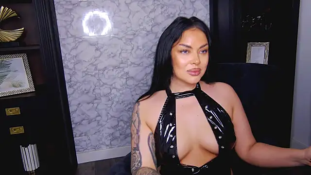 AngelaBabe3 online show from February 4, 2026, 11:20 pm