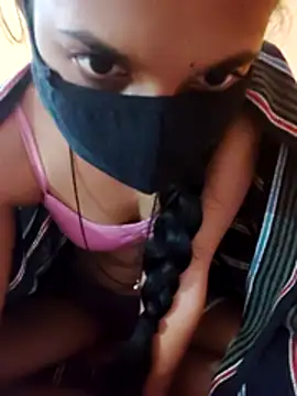 vivi sexe online show from December 19, 2025, 7:54 pm