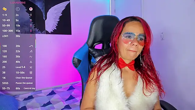 agathawalter  online show from May 12, 2026, 9:12 pm