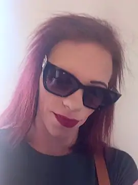 Snapshot of Bellaa25 chatting on June 25, 2026, 8:41 am Bellaa25 online show from June 25, 2026, 8:41 am