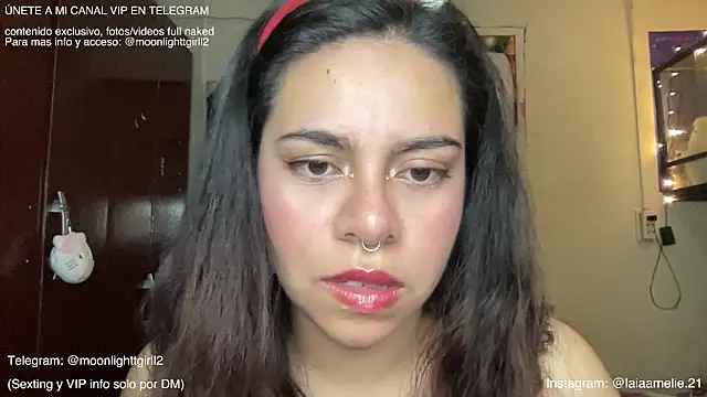 laiaamelie online show from December 17, 2025, 5:46 am