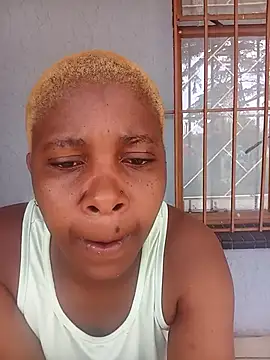 SexyMbali 01 online show from December 16, 2025, 7:46 am