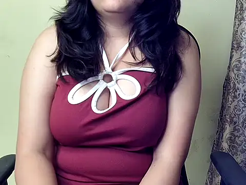 Snapshot of Eera_Roy chatting on December 17, 2025, 12:16 am Eera Roy online show from December 17, 2025, 12:16 am