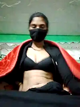 Sapna8080 online show from December 22, 2025, 4:48 pm