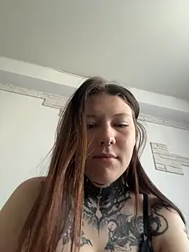 FionaMurr online show from June 23, 2026, 1:58 am